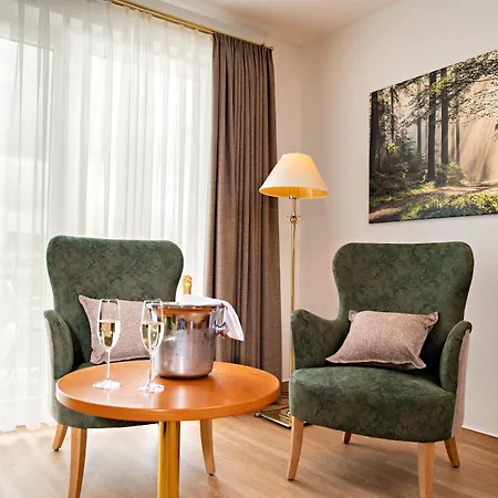 Moehringers Schwarzwald 4*