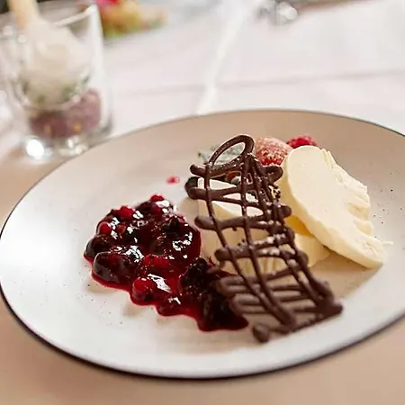 Moehringers Schwarzwald 4*