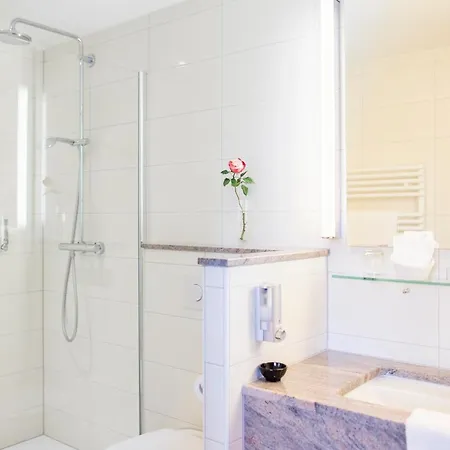 Moehringers Schwarzwald 4*