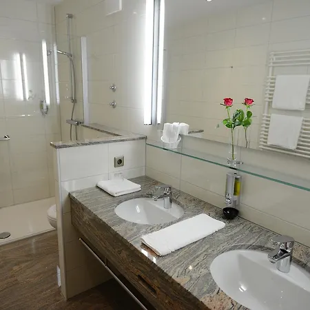 Szálloda Moehringers Schwarzwald 4*